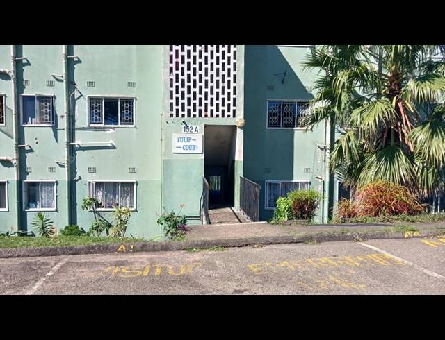 3 BEDROOM COMPLEX FOR SALE IN HILLARY